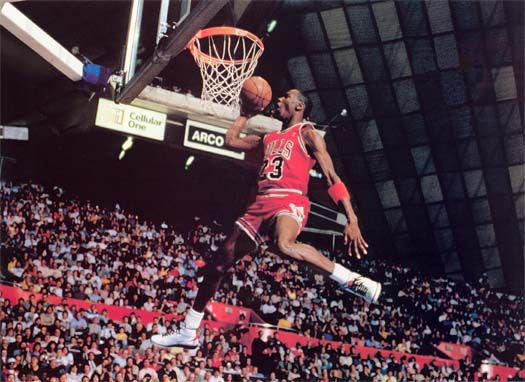 8687ASFinalDunk2Kick48pts.jpg