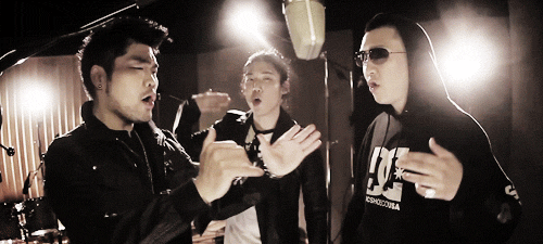[Resim: tumblr_lj39s6XKzn1qdfrkco1_500.gif]