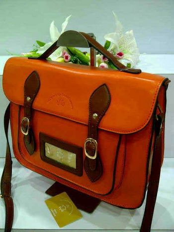 NBB123-CambridgeSatchel2WarnaOrange_resize_zps8c2f7e25.jpg