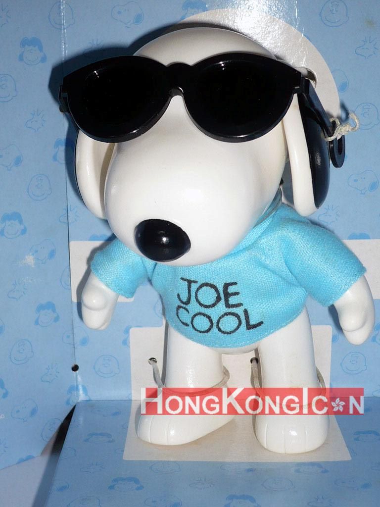 snoopy joe cool figurine