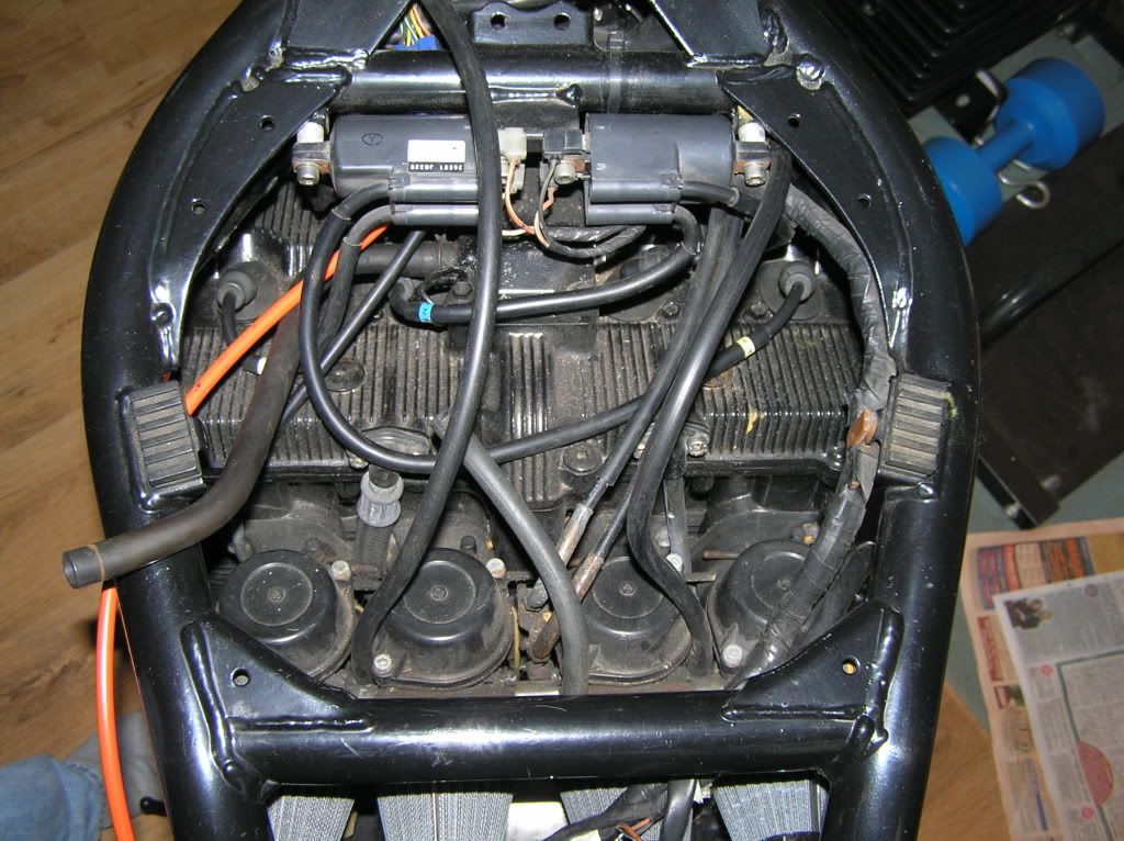 fuel pipe location please bandit 1200 mk 1