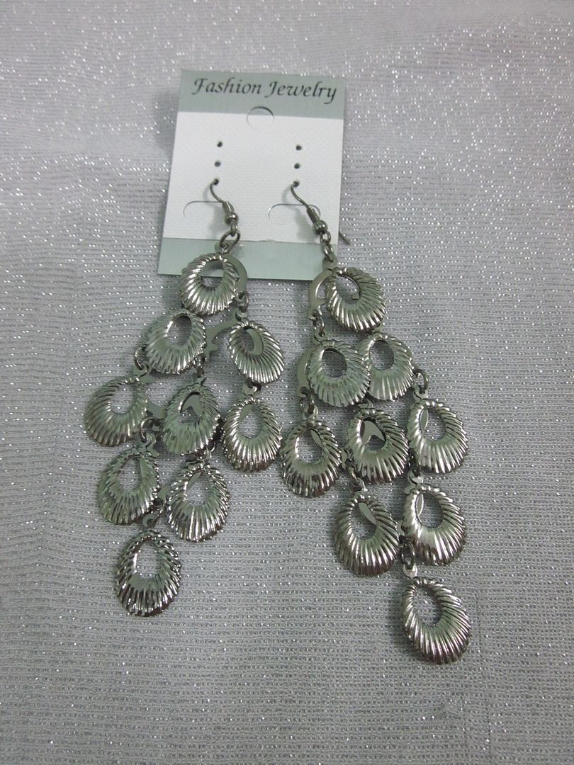 Thanh lý đầm, giầy, túi và phụ kiện