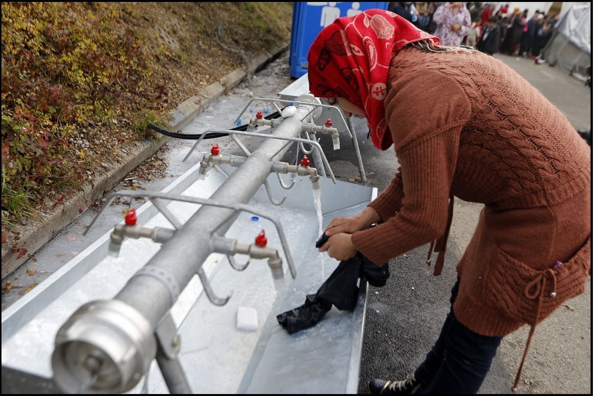 photo rtv4_zpsowrylia0.jpg
